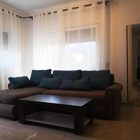 Bella Vera 2 Apartment